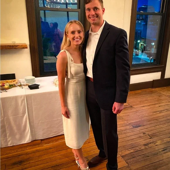 Besse reformation white dress size 4 - Picture 7 of 7